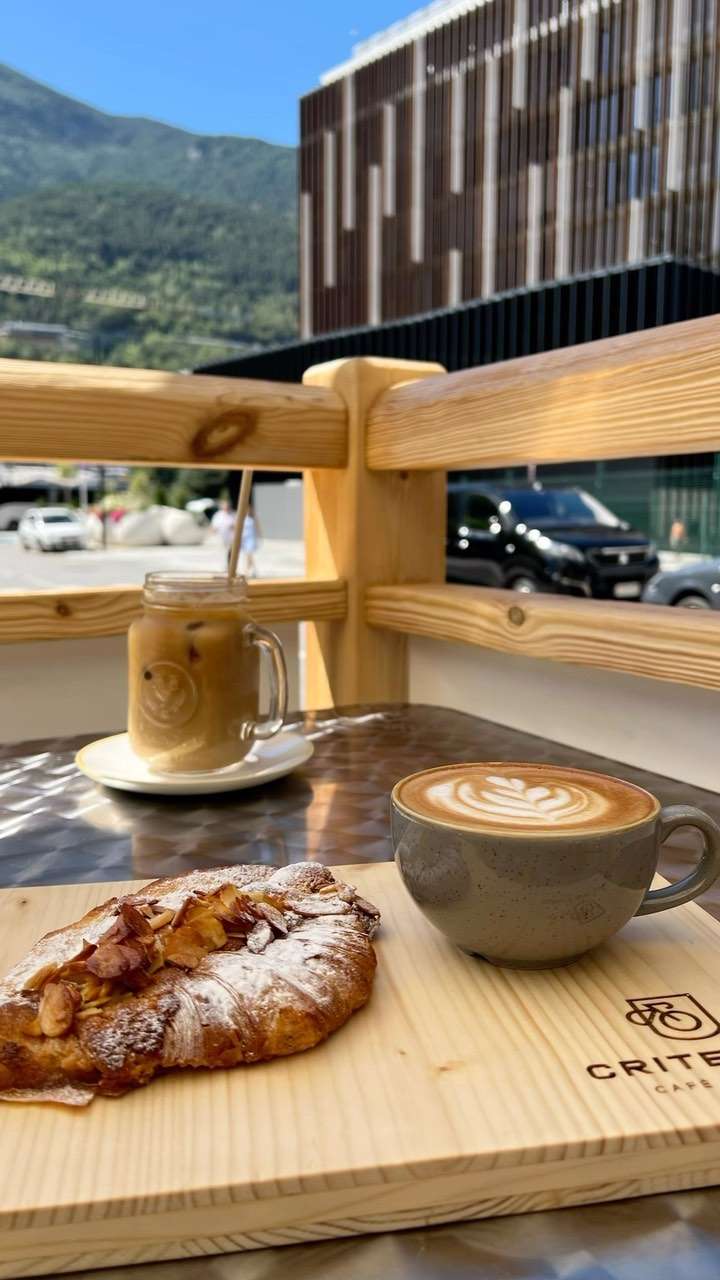Cafeterías de especialidad en Andorra 503005670 1424256858705147 8242568147451938233 n