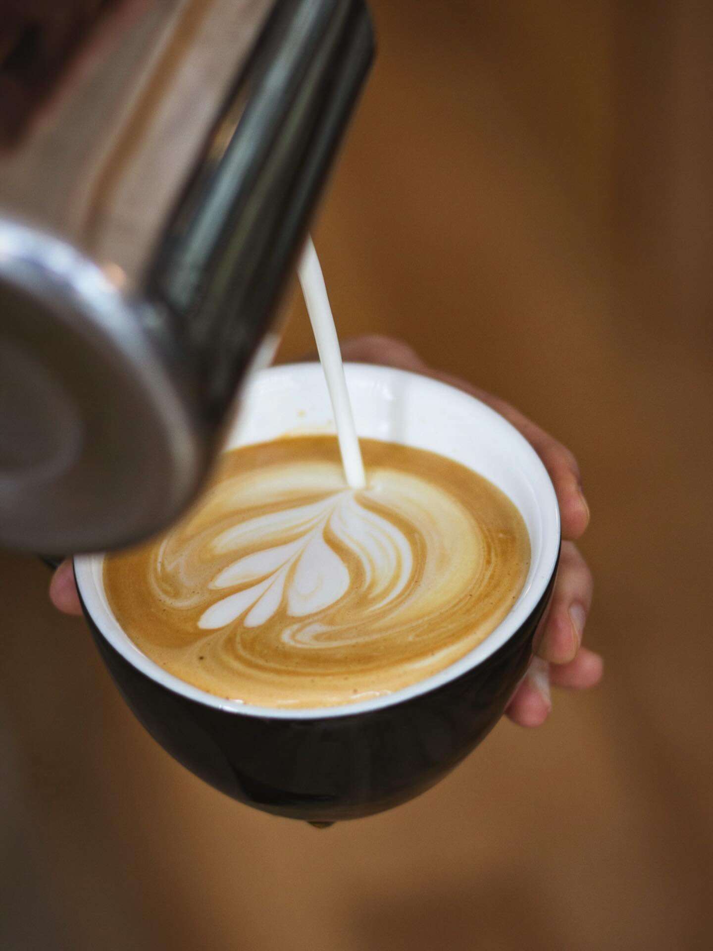 Cafeterías de especialidad en Andorra latte art